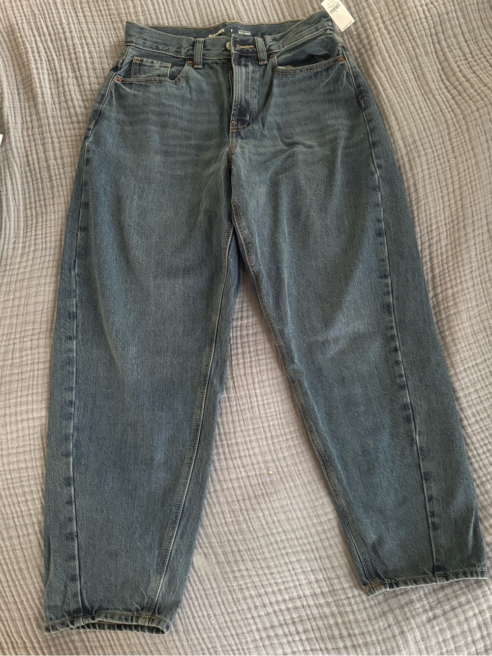 NWT Old Navy Extra High-Rise Balloon Jeans Size 6 100% Cotton